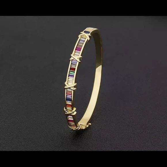 Multi colored bracelet - Picture 4 of 16